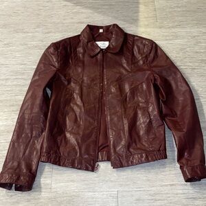 Vintage maroon/burgundy leather jacket